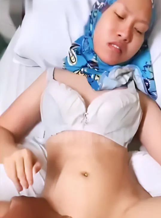 Embat Kaka Ipar Sange Ditinggal Suami Kerja