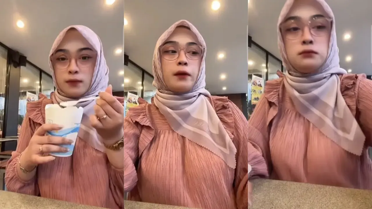 Terbaru Buk Guru Salsa Viral Lagi. Guru Pemersatu Bangsa... - Tobrut Viral Desah Becek