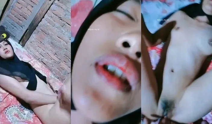 Ukhty Hijab Kesal Nunggu Lama Akhirnya Pasrah Bibir Dilebarkan Sampai Becek